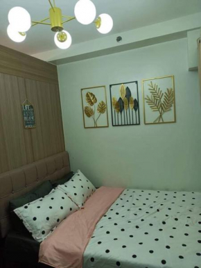 MOA Shore 2 1BR with Balcony WiFi Netflix Pool 4Pax